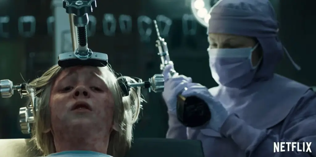 [Обзор шоу ужасов в Теллуриде] Киаран Фой вместе с «Илаем» фотографирует дом с привидениями где-то… Еще