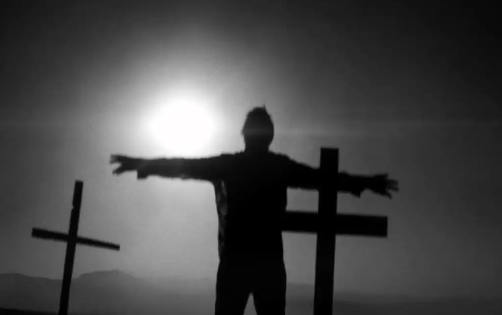 Мэрилин Мэнсон выпустил кавер и видео на песню «God’s Gonna Cut You Down»