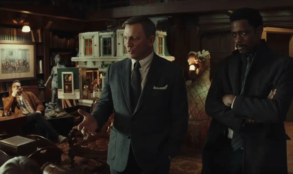 Knives Out' делает нежную просьбу ко всем оставаться в городе [Видео]