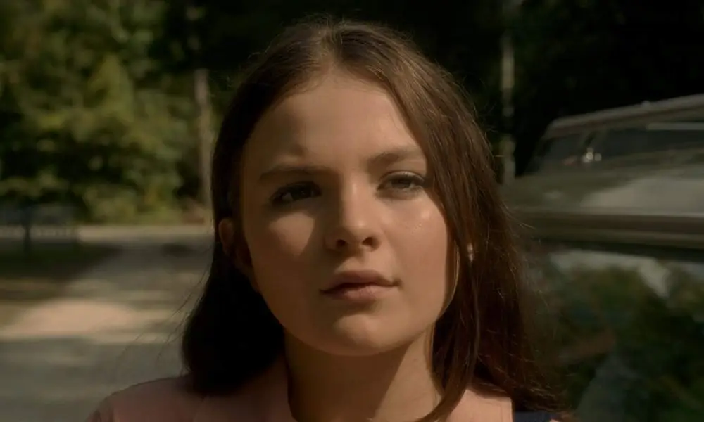 Объявлен актерский состав для Freeform и продюсера Джессики Бил 90-е