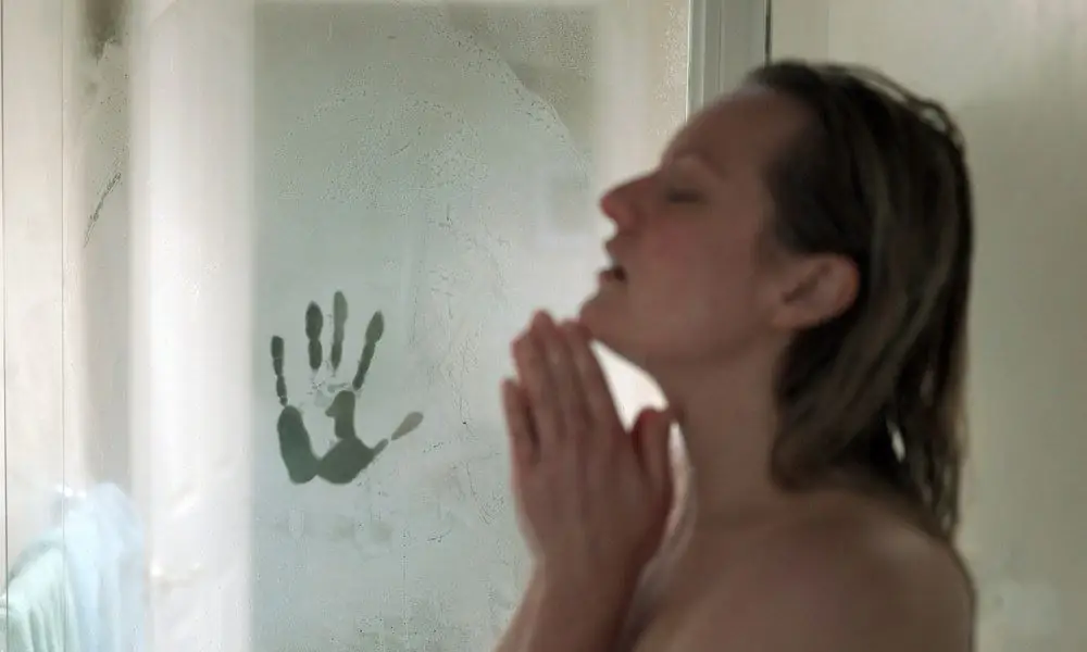 Ли Уоннелл «Человек-невидимка» получил рейтинг «R» за «Сильное кровавое насилие»