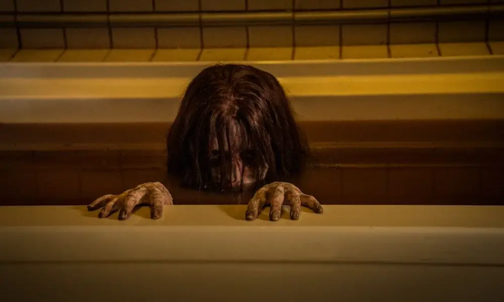 В этом году 'The Grudge' отправится домой в марте с "ужасающим альтернативным финалом"