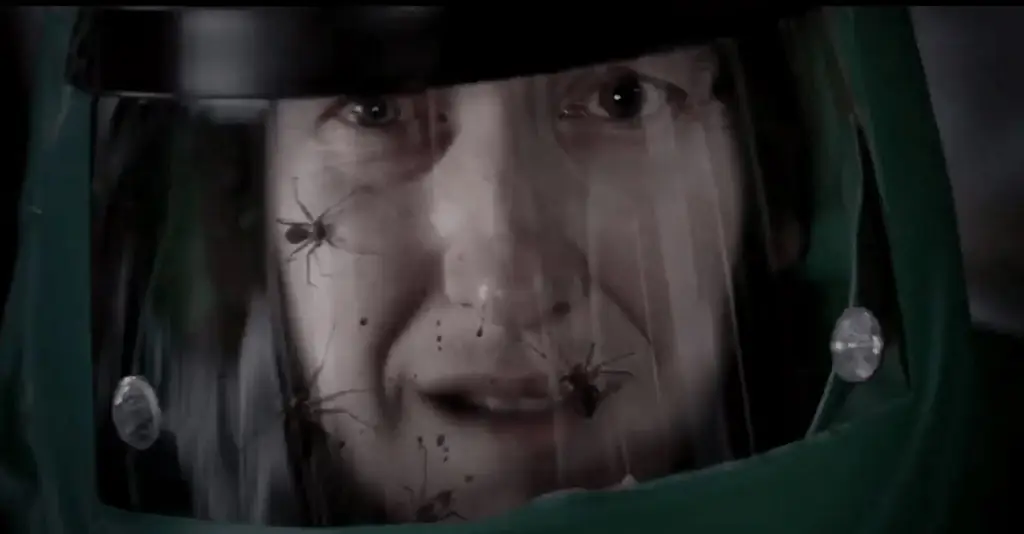 «Чума»: Йоханнес Робертс поделился ужасающим концептуальным короткометражным фильмом, в котором пауки размножаются внутри людей [Эксклюзив]