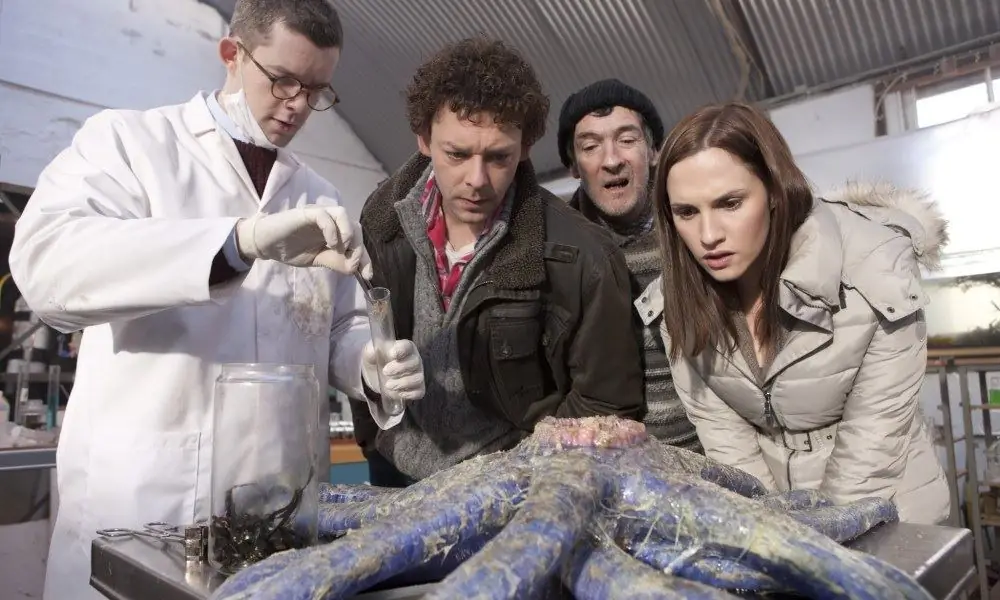 Фильм режиссера Grabbers «Маленькие люди», объявленный как «Гремлины», встречается с «Соломенными псами» [Канны]