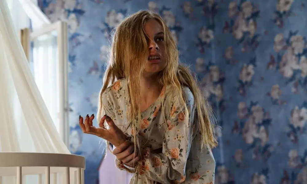 Первый взгляд: IFC Midnight разогревает до боди-хоррора «Вылупление», в котором используется аниматроника