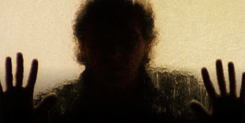 Вирус 32' превращает людей в быстрых, умных и ультра