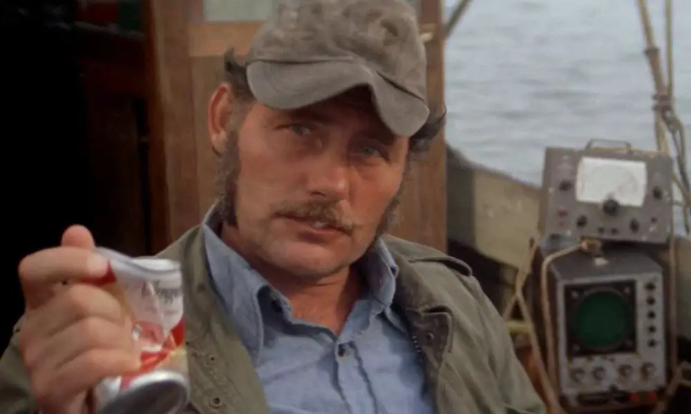 Впервые за десятилетия «Челюсти» и «Парк Юрского периода» возглавили чарты кассовых сборов в эти выходные