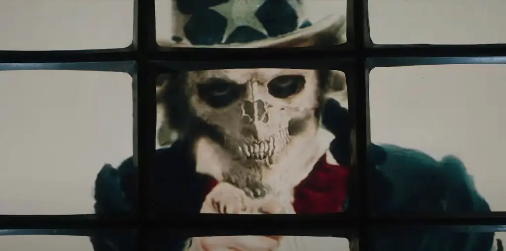 Президент попадает в психиатрическую больницу в фильме Hulu «В темноту: Текущий жилец» [трейлер]