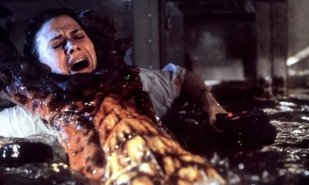 «DeepStar Six» Шона Каннингема появился на Blu