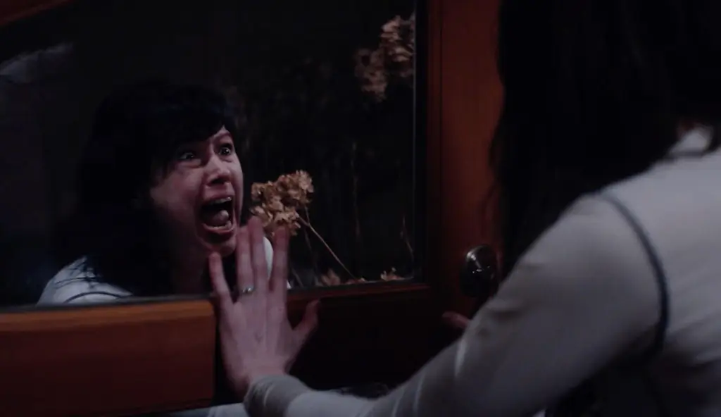 Эксклюзивный клип «Фаза медового месяца» становится свидетелем убийства [видео]