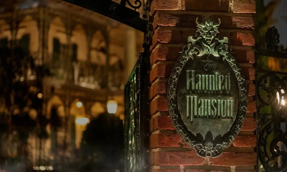 Ощутите себя в «Особняке с привидениями» Диснейленда и его 999 счастливых привидениях в программном обеспечении виртуальной реальности «Dreams» для PS4! [Видео]