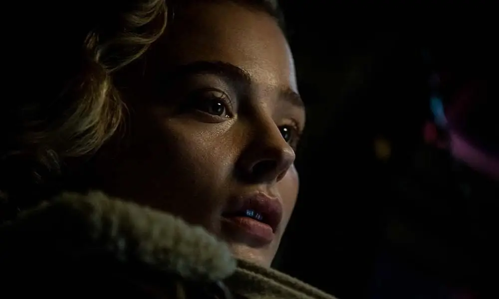 Триллер TIFF «Тень в облаке» - первый в истории диск