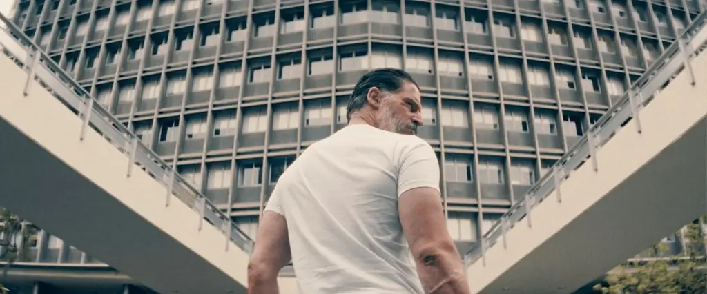 Тизер 'Archenemy': Джо Манганьелло наносит нокаутирующий удар [видео]