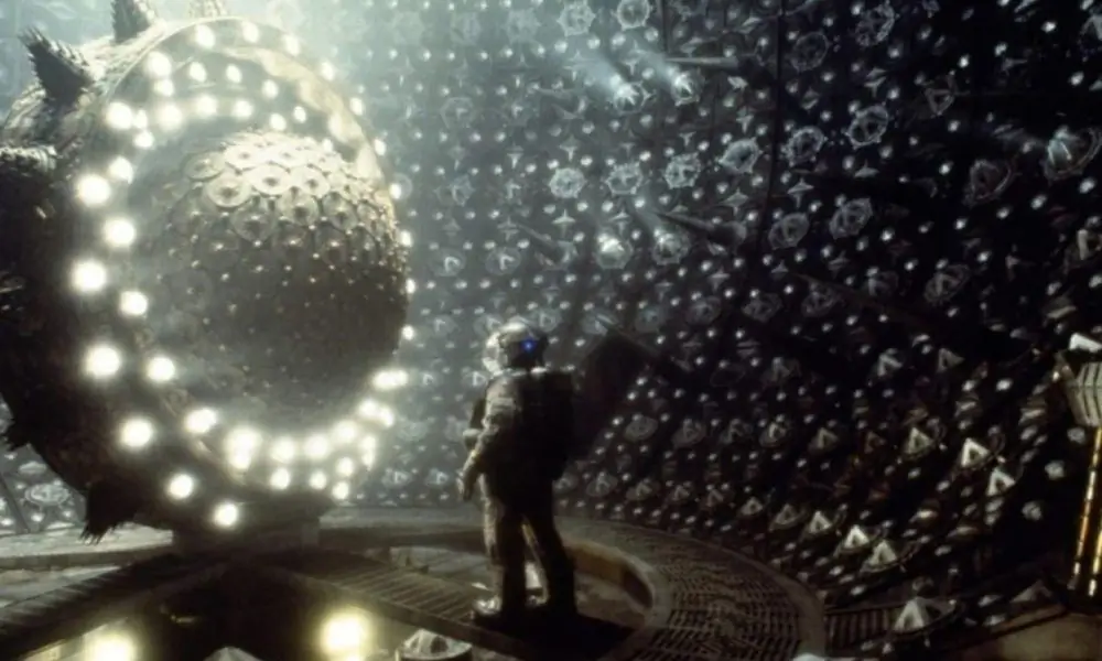 Event Horizon' открывает разлом прямо в ад в 4K UHD