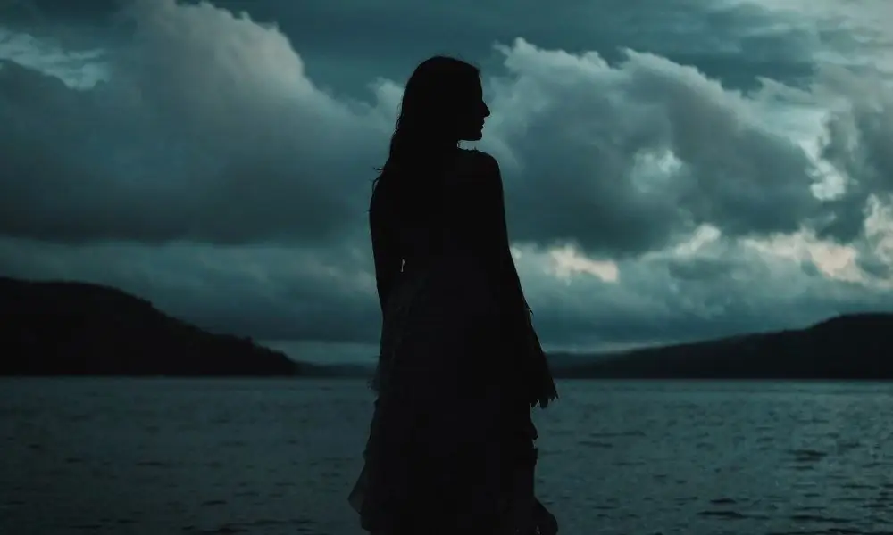 Биопик о Мэри Шелли «Кошмарные пробуждения» по мотивам Шаддера рождает «Франкенштейна» [трейлер]