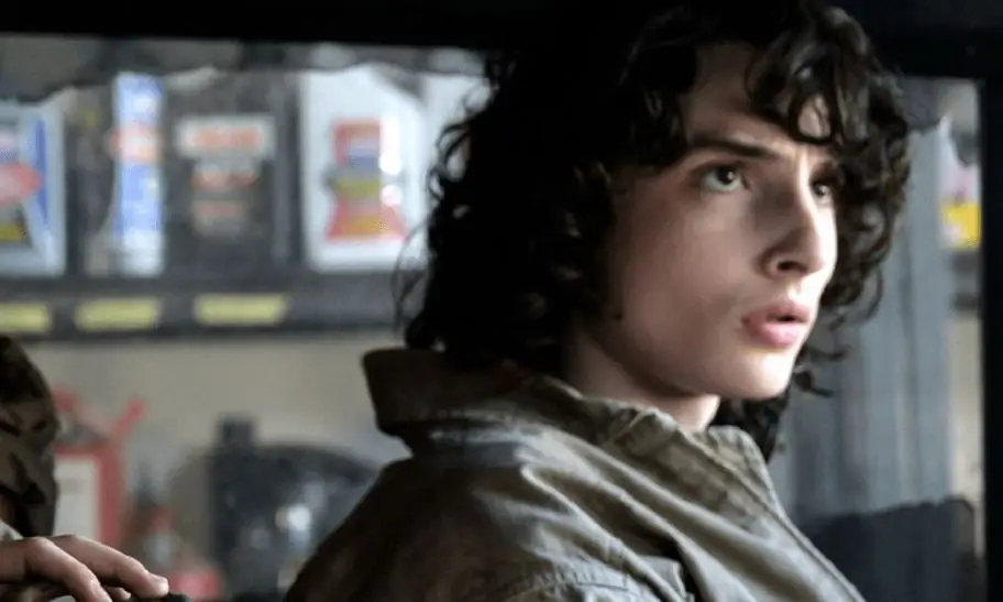 Новый взгляд на Финна Вулфарда и Маккенну Грейс в «Охотниках за привидениями: Жизнь после смерти» [Изображение]