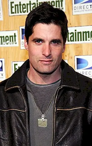 Джон Ньютон Чистая стоимость