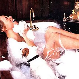 Мэрайя Кэри застраховала свои богини гигантских миллиардов долларов