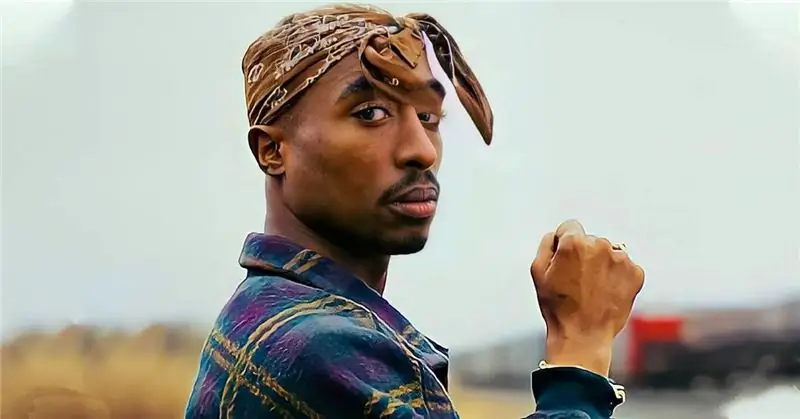 Фанаты в ярости от того, что компания Tupac Shakur's Estate выпустила коллекцию LBGTQ Pride