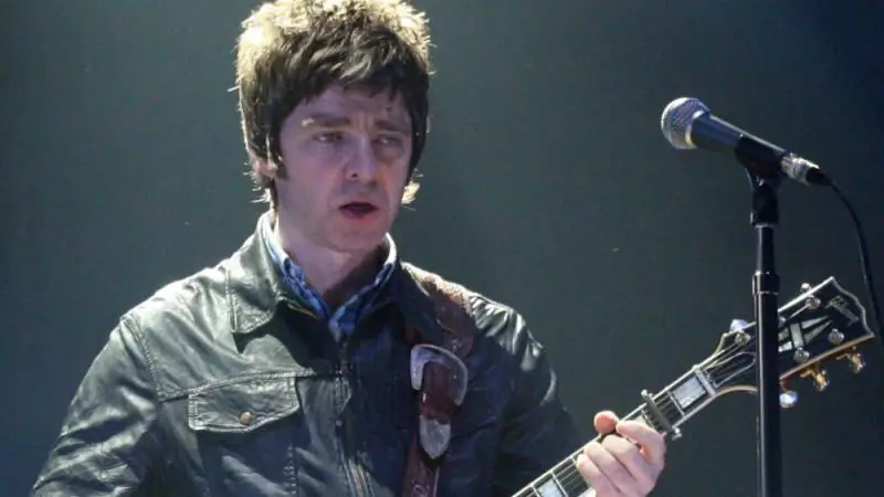 Ноэль Галлахер: Сольный дебют должен был стать записью Oasis
