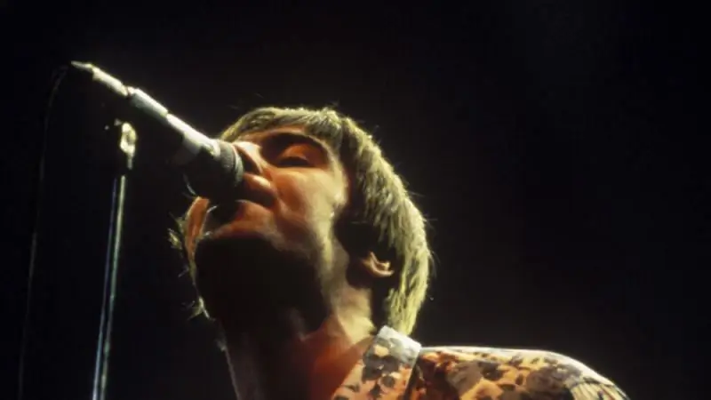 Oasis выпустили документальный фильм о своих легендарных концертах в Небуорте