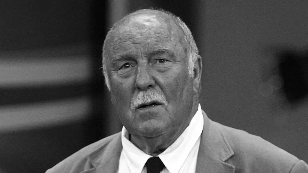 Легенда английского футбола Джимми Гривз умер в возрасте 81 года