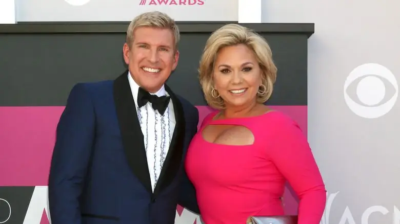Тодд Крисли и Джули Крисли на церемонии вручения премии Academy of Country Music Awards Тодд Крисли и Джули Крисли на церемонии вручения премии Academy of Country Music Awards