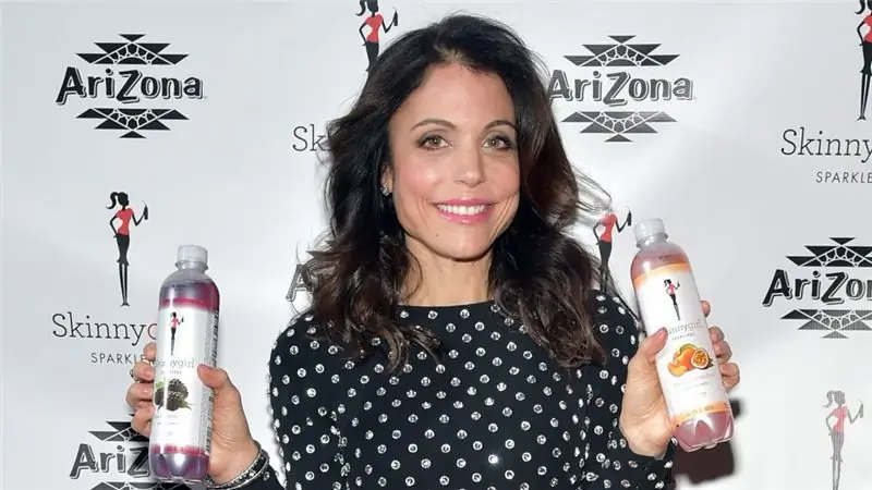 Бетенни Франкель на вечеринке в честь открытия Arizona Beverages Skinnygirl Sparklers Бетенни Франкель на вечеринке в честь открытия Arizona Beverages Skinnygirl Sparklers