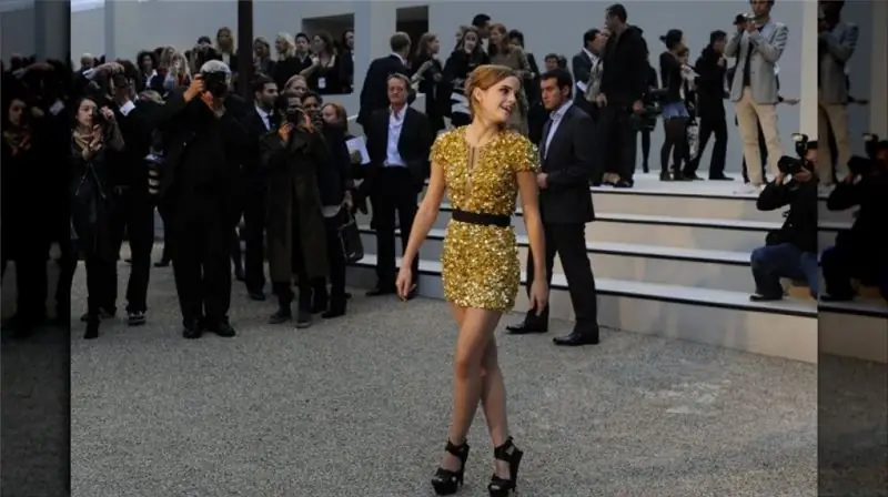 Эмма Уотсон на показе Burberry Prorsum 2009 года