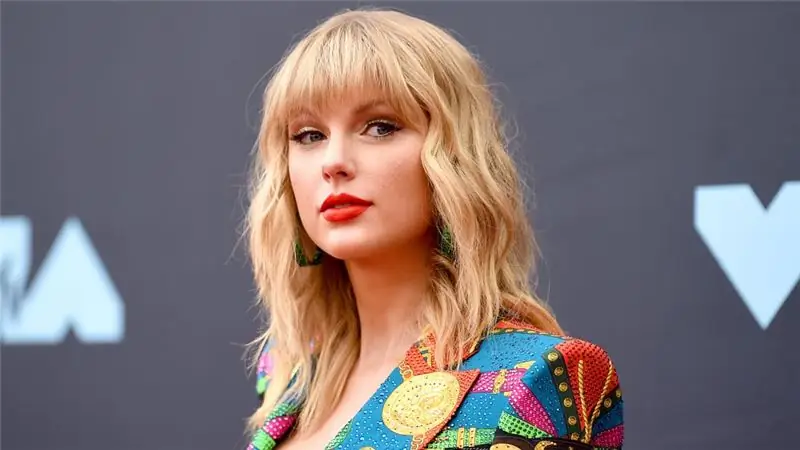 Тэйлор Свифт