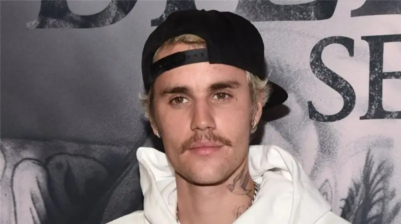 Джастин Бибер