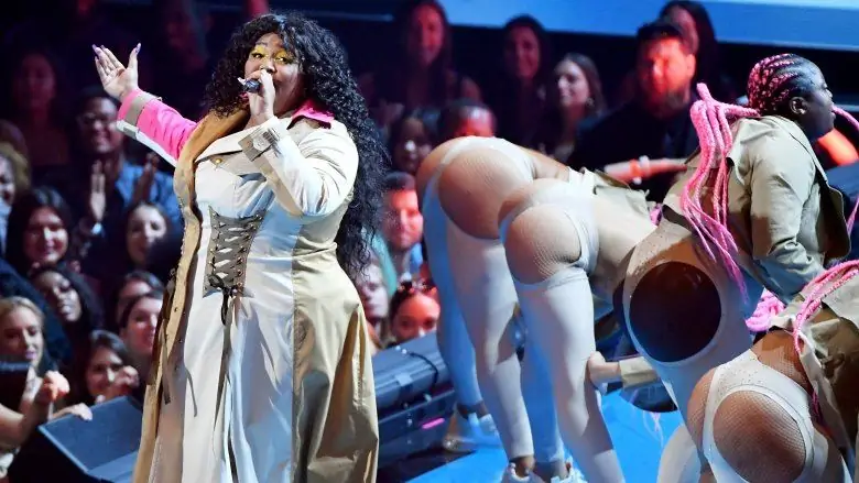 Лиззо на VMA 2019