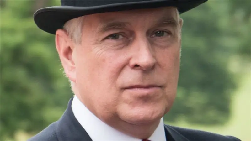 Принц Эндрю действительно хочет снова жениться на Саре Фергюсон?