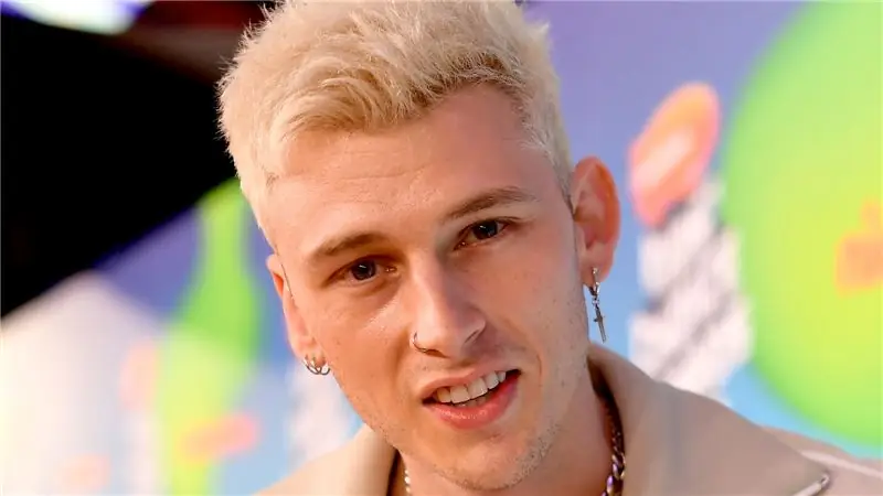 Почему Machine Gun Kelly считает, что Меган Фокс отличается от всех, с кем он встречался