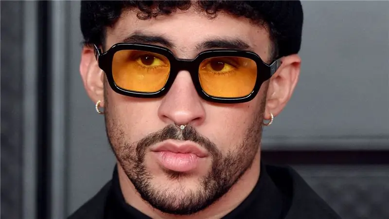 Истинный смысл песни Bad Bunny «Yo Perreo Sola»