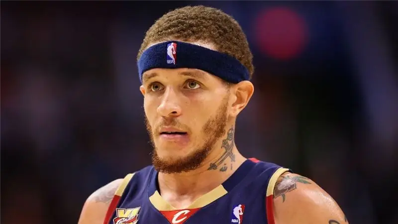 Делонте Уэст