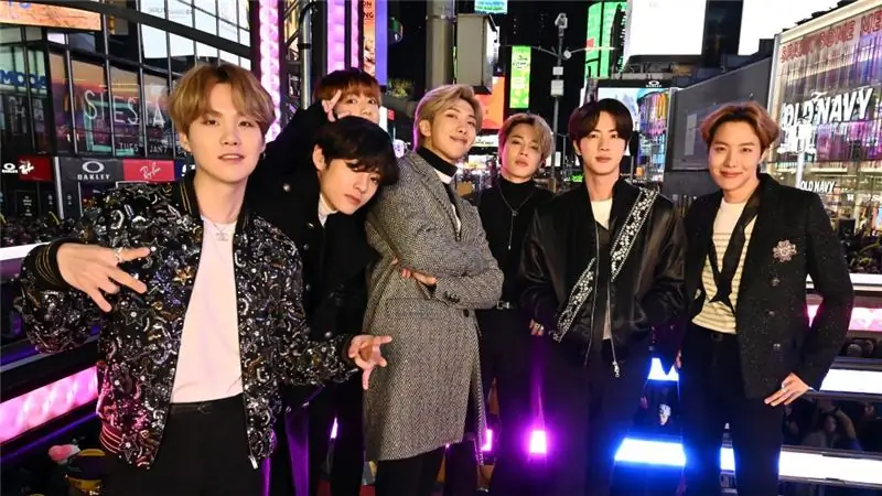 BTS на Таймс-сквер в канун Нового 2019 года