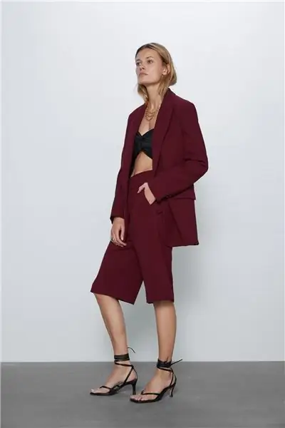 Шорты-бермуды от Zara. Бордовые шорты, Zara Шорты-бермуды от Zara. Бордовые шорты, Zara
