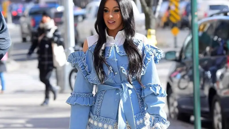 Карди Би недовольна своим телом после рождения дочери Культуры