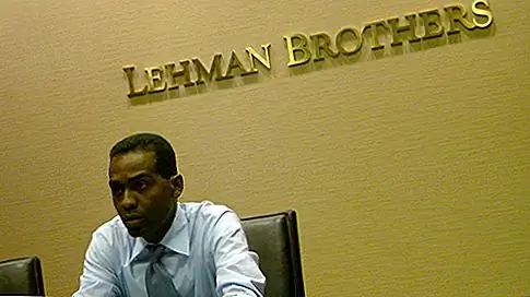 Сколько акций компании должно быть на вашем пенсионном счете?