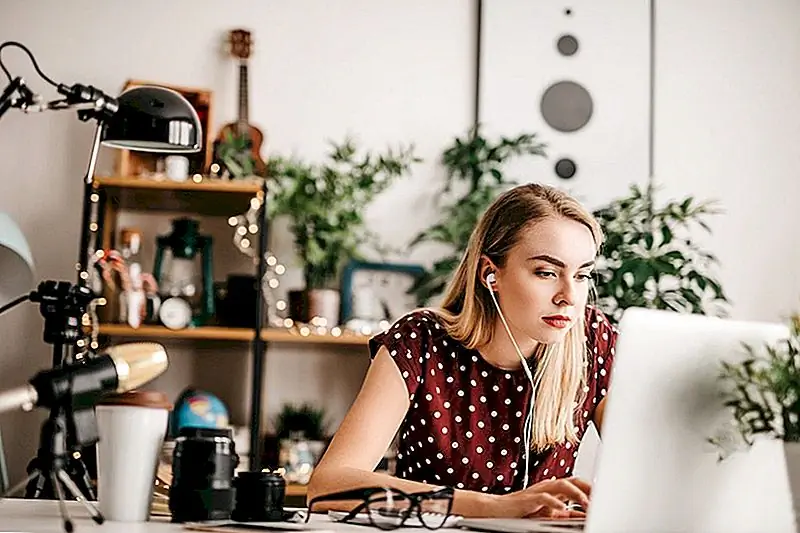 Стремящиеся писатели, репортеры и редакторы: вот вам летняя стажировка