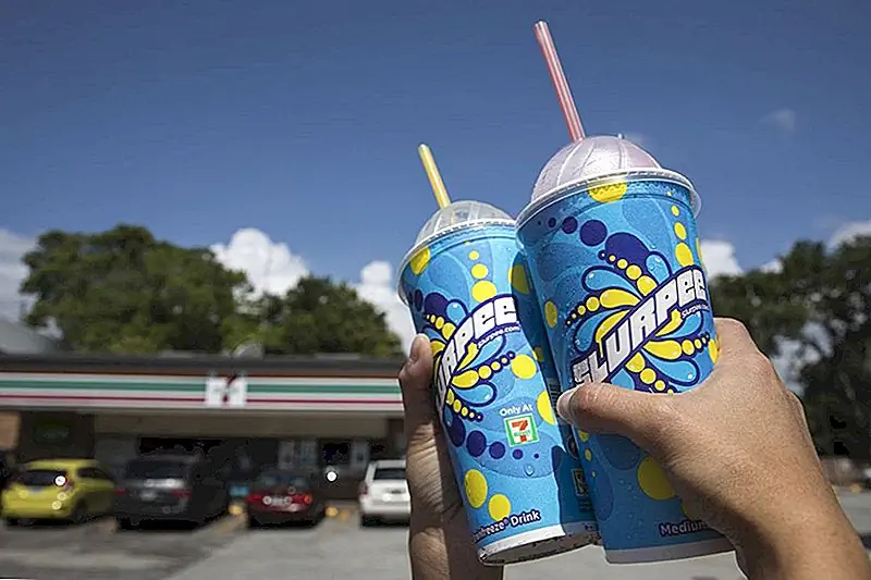 Среда - 7/11, и это означает, что 7-Eleven Slurpees для всех!