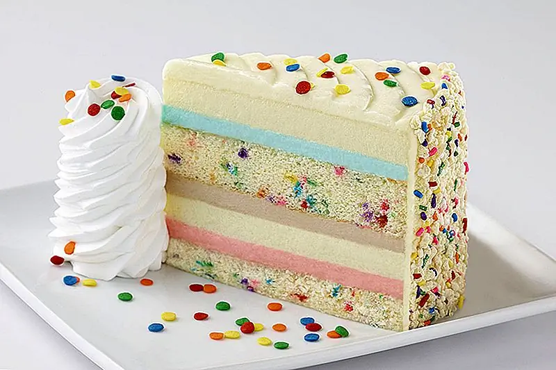 Завод Cheesecake удваивается с 50% скидками в этот понедельник