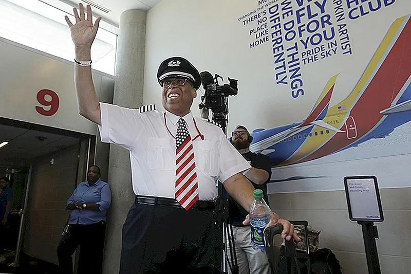 Появляется массовая нехватка пилота. Вот как получить ваши крылья