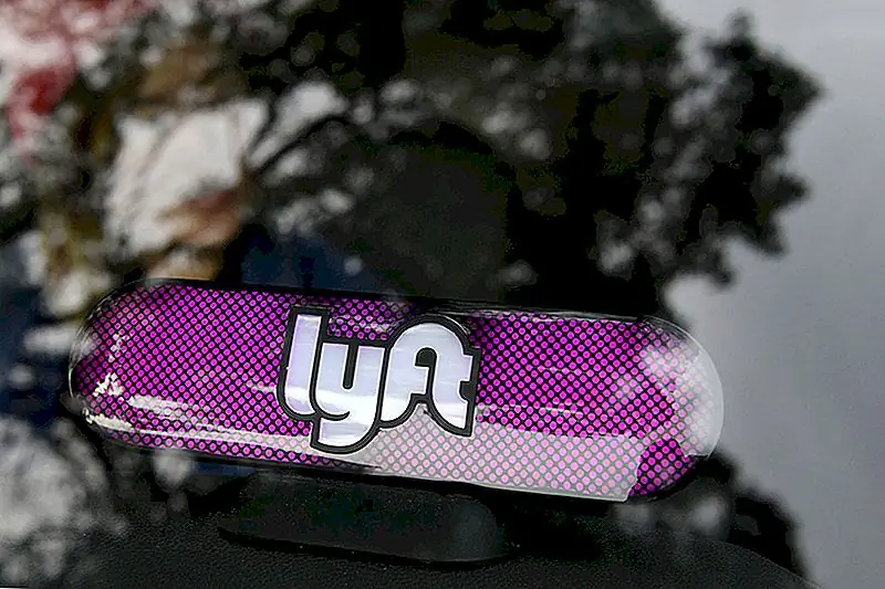 Blue Cross, Lyft Team, чтобы убедиться, что у вас всегда есть поездка к врачу