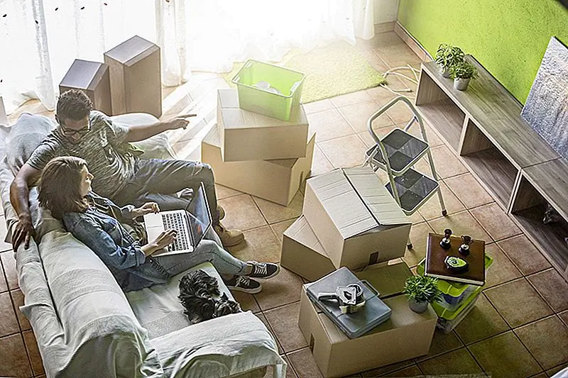 Возбужденный переместить? Тишина оглушительна. Вот 4 Советы по экономии денег