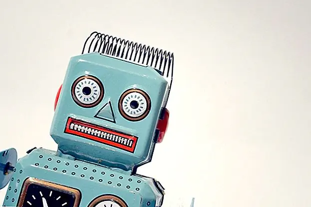 Pizza Hut просто нанял официанта-робота. Должны ли вы быть обеспокоены?