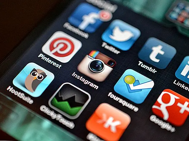 Как Фотографии Instagram одной мамы помогли ей заработать тысячи