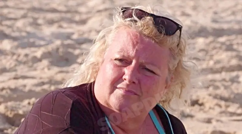 90 Day Fiance': Лаура Джаллали хвастается новорожденным