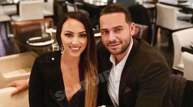 90 Day Fiance': Джонатан Ривера помолвлен с Джанель Миллер?
